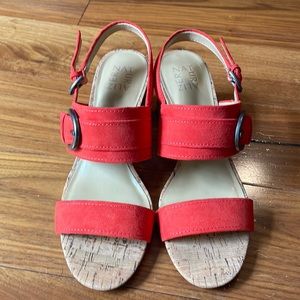 NWOT Naturalizer Red faux suede sandals 8.5